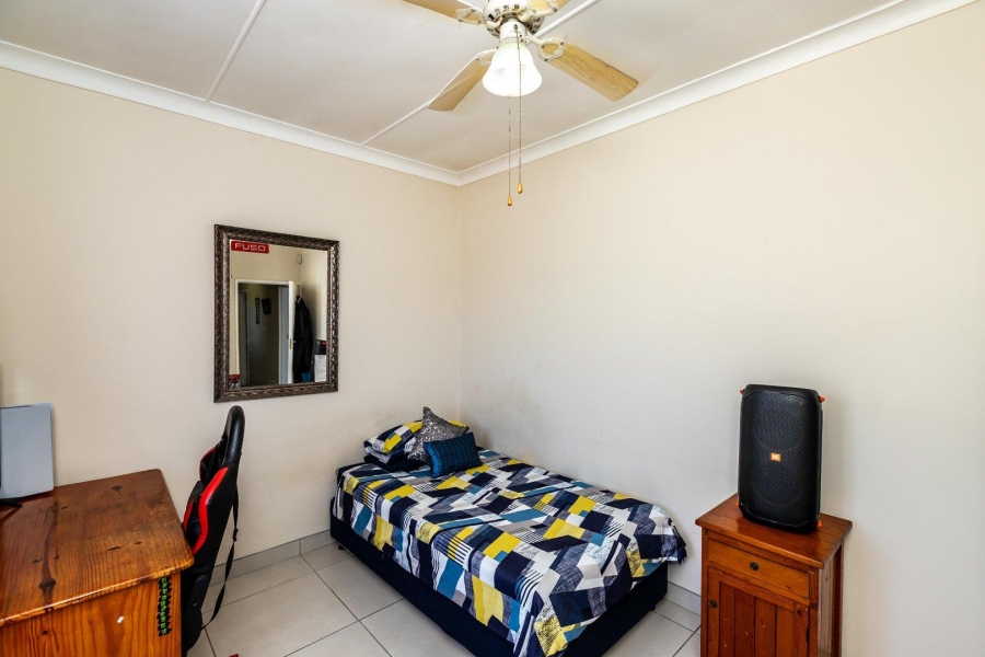 4 Bedroom Property for Sale in Beacon Bay Eastern Cape